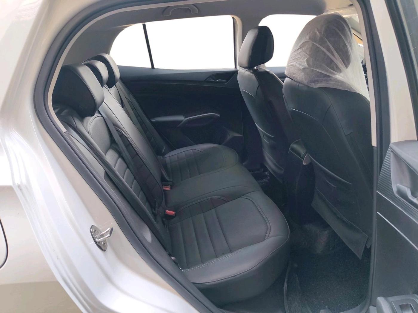 2025 Skoda Kylaq Classic, Petrol, Manual, 6,121 km, interior