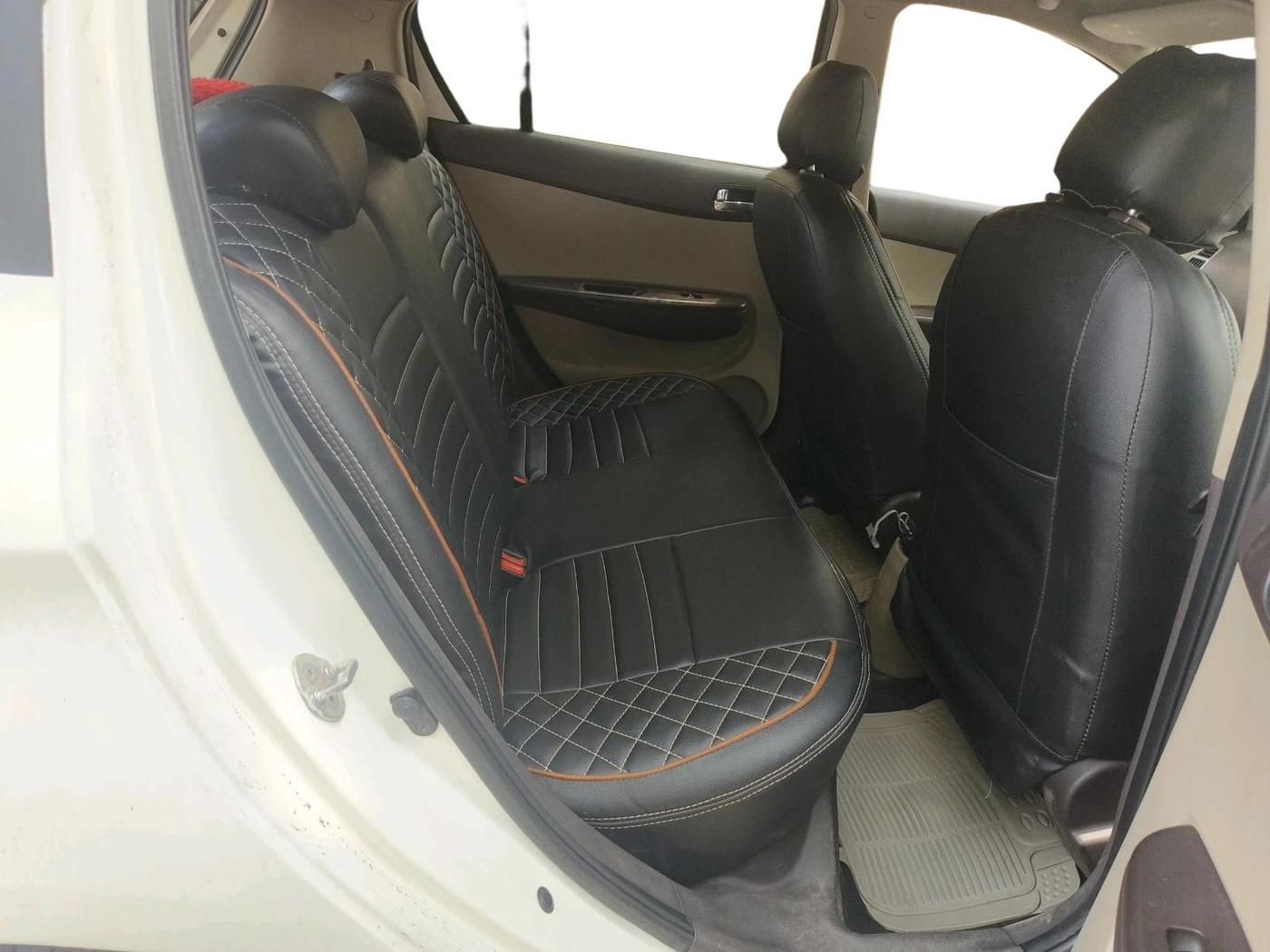 2011 Hyundai i20 SPORTZ 1.2, Petrol, Manual, 1,08,696 km, interior