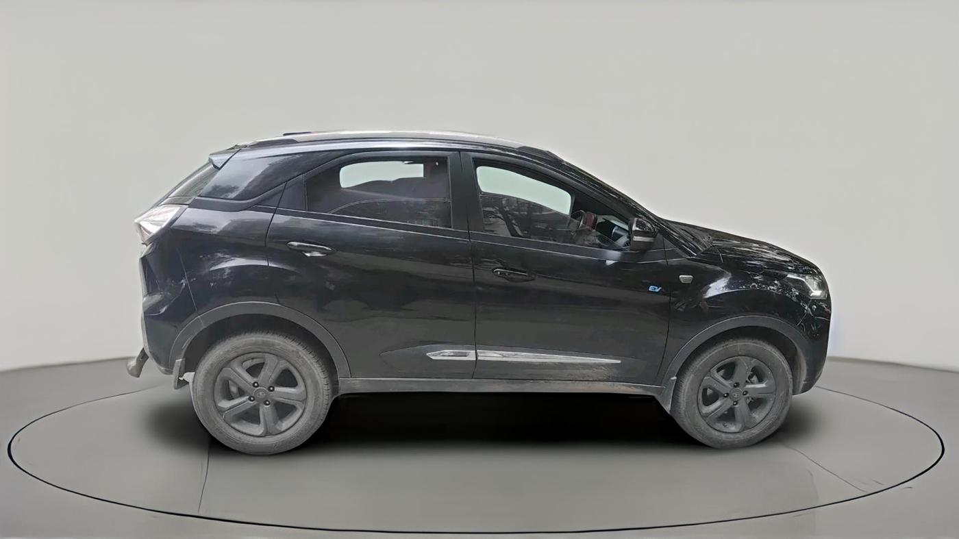 2022 Tata NEXON EV XZ PLUS DARK EDITION, Electric, Automatic, 42,335 km, exterior