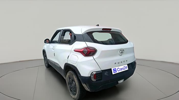 2023 Tata PUNCH ADVENTURE RHYTHM PACK MT, Petrol, Manual, 7,855 km, exterior