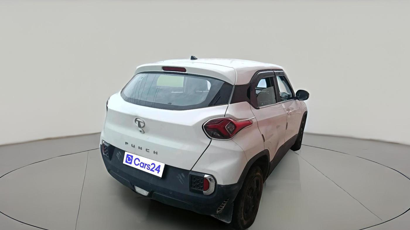 2023 Tata PUNCH ADVENTURE RHYTHM PACK MT, Petrol, Manual, 7,855 km, exterior