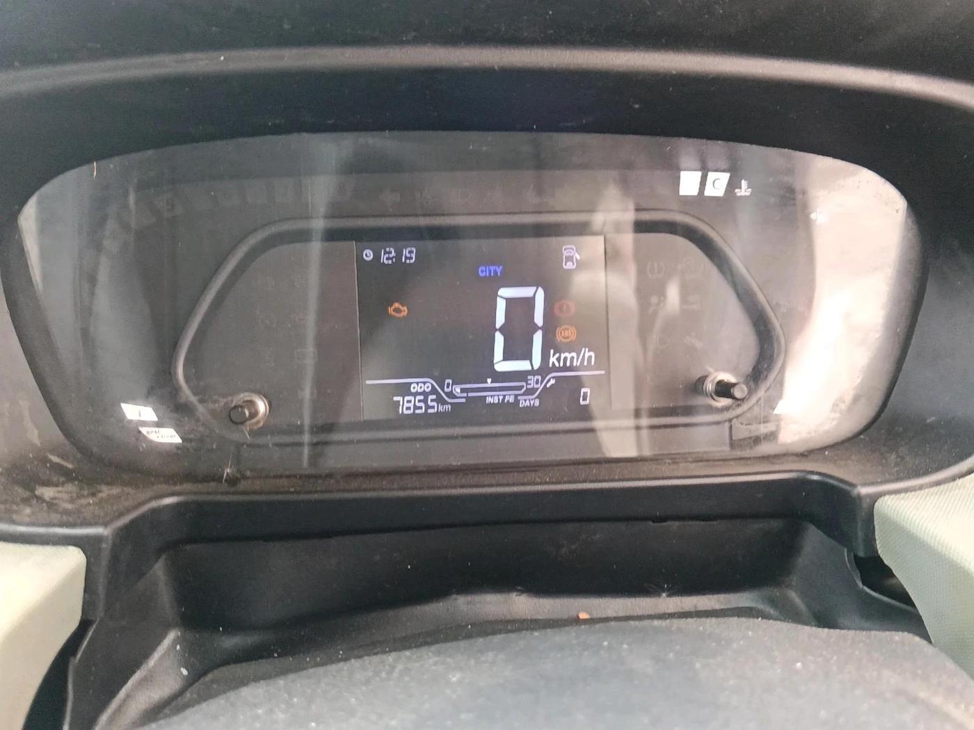2023 Tata PUNCH ADVENTURE RHYTHM PACK MT, Petrol, Manual, 7,855 km, interior