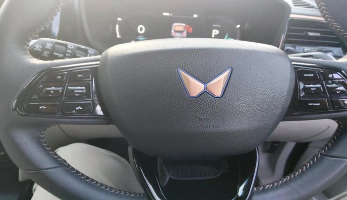 2025 Mahindra XUV400 EL Pro 39.4 KWH, Electric, Automatic, 3,448 km, interior