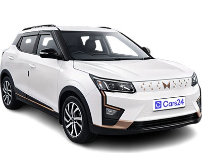 2025 Mahindra XUV400 - SUV - Electric - Automatic - ₹15.27 lakh