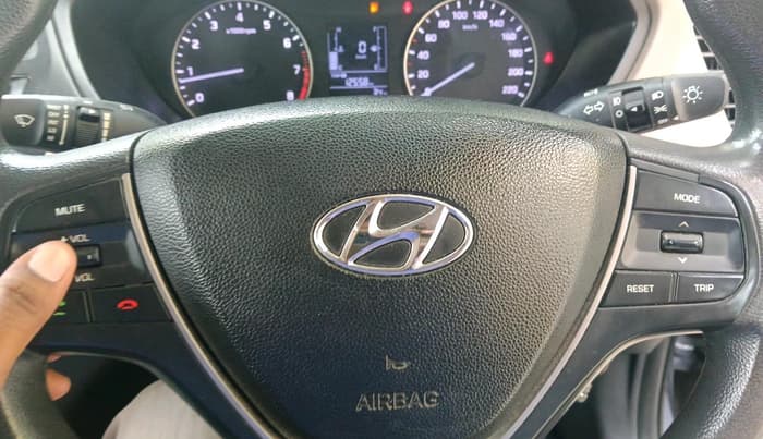 2016 Hyundai Elite i20 SPORTZ 1.2, Petrol, Manual, 1,09,592 km, interior