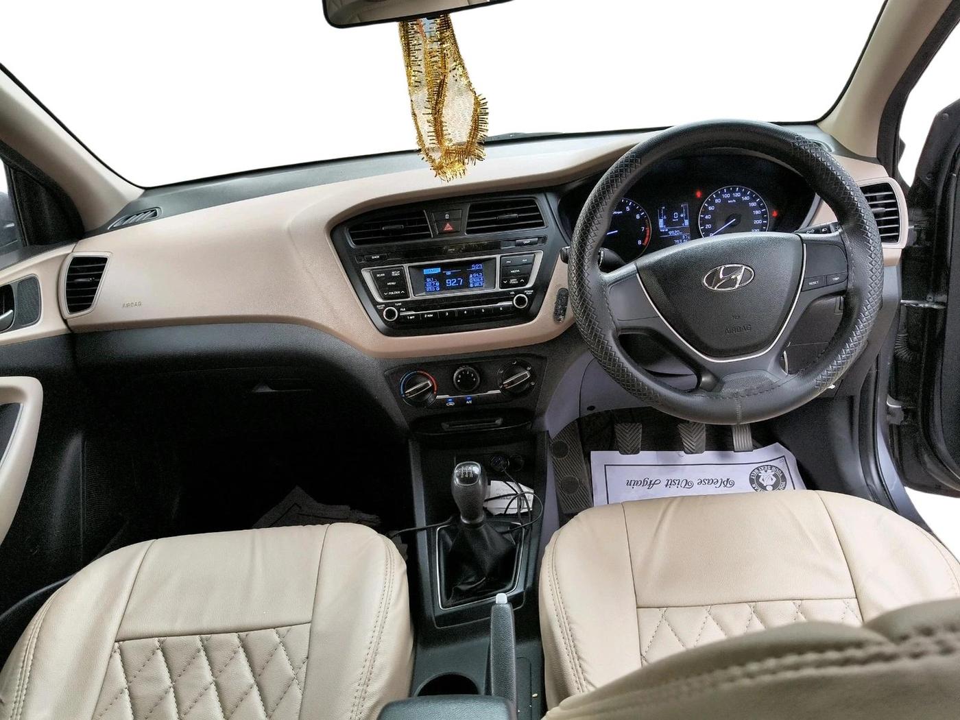 2017 Hyundai Elite i20 MAGNA EXECUTIVE 1.2, Petrol, Manual, 79,314 km, interior