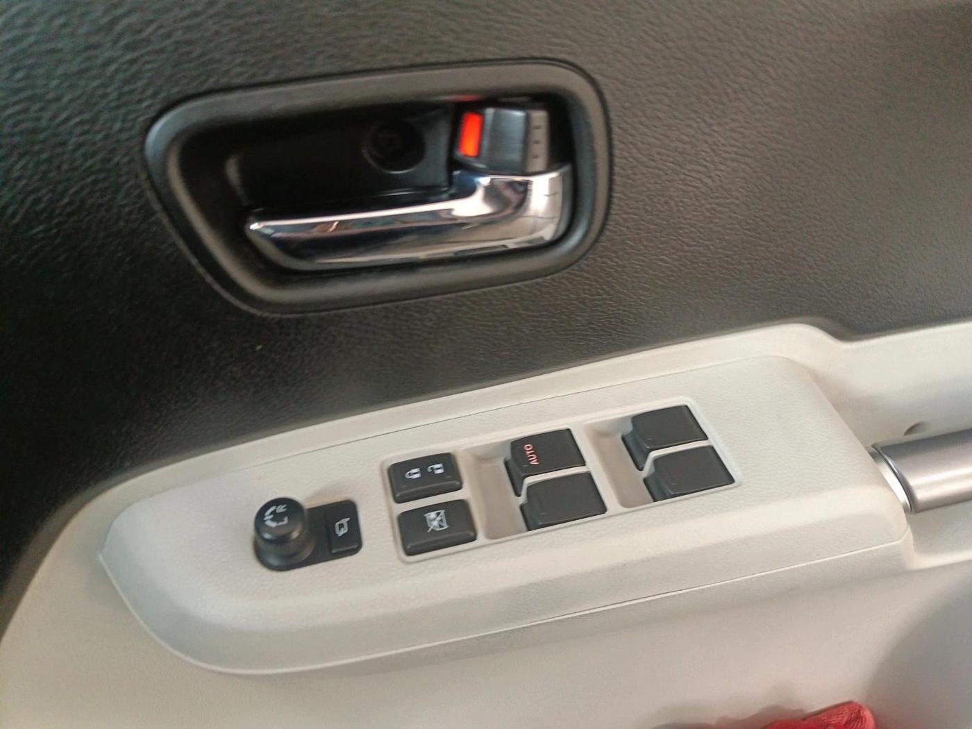 2024 Maruti IGNIS ALPHA 1.2, Petrol, Manual, 21,424 km, interior