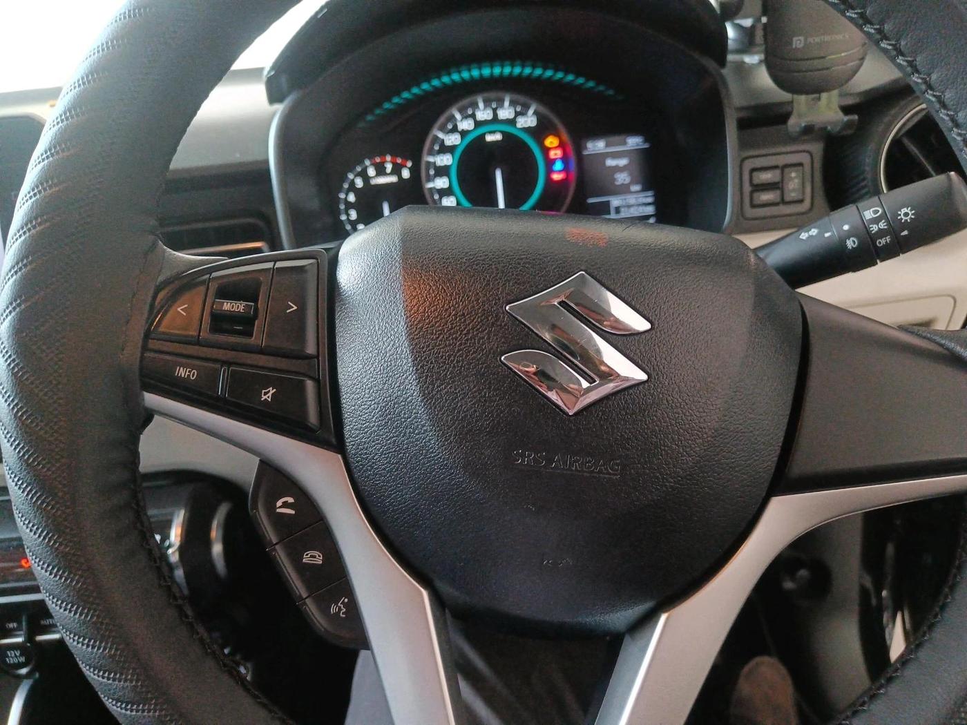 2024 Maruti IGNIS ALPHA 1.2, Petrol, Manual, 21,424 km, interior