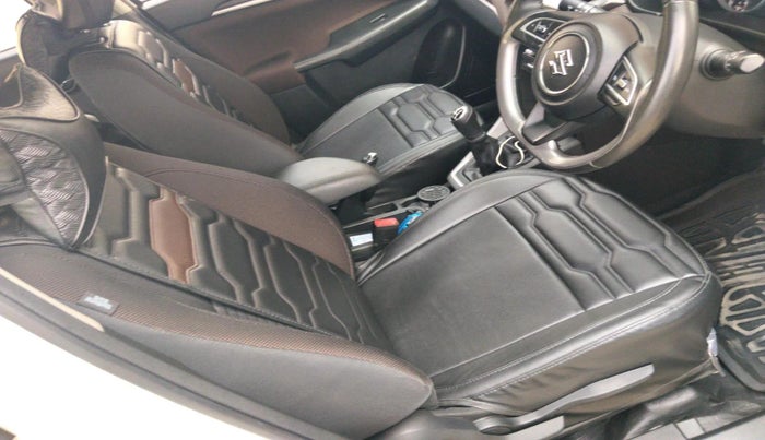 2022 Maruti BREZZA ZXI + SMART HYBRID, Petrol, Manual, 26,543 km, interior