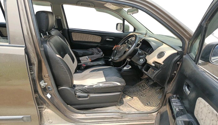 2018 Maruti Wagon R 1.0 VXI, Petrol, Manual, 59,420 km, interior