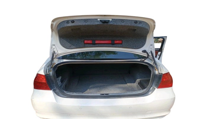 2012 BMW 3 Series 320d, Diesel, Automatic, 87,442 km, exterior