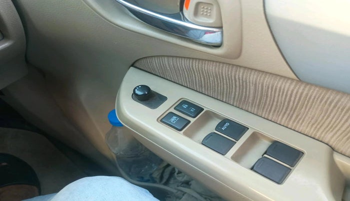 2013 Maruti Ertiga ZDI, Diesel, Manual, 1,25,481 km, interior