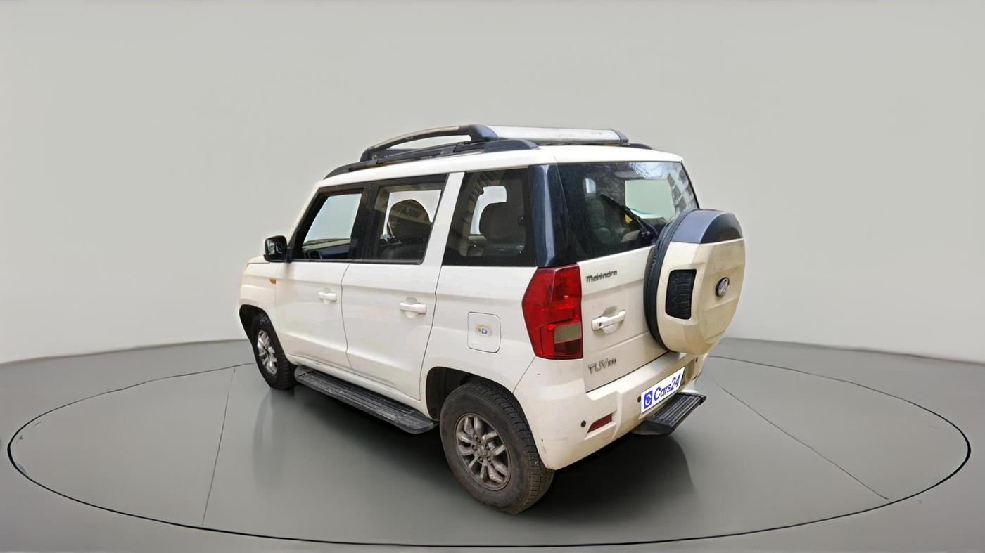 2016 Mahindra TUV300 T8 AMT, Diesel, Automatic, 1,50,292 km, exterior