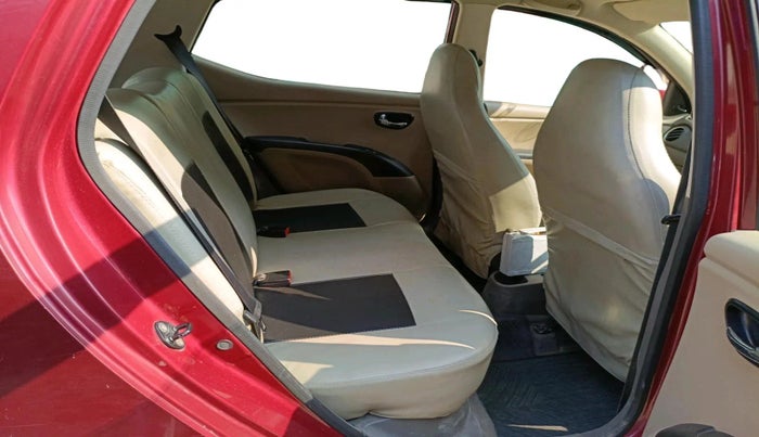 2014 Hyundai i10 SPORTZ 1.1, Petrol, Manual, 1,20,029 km, interior