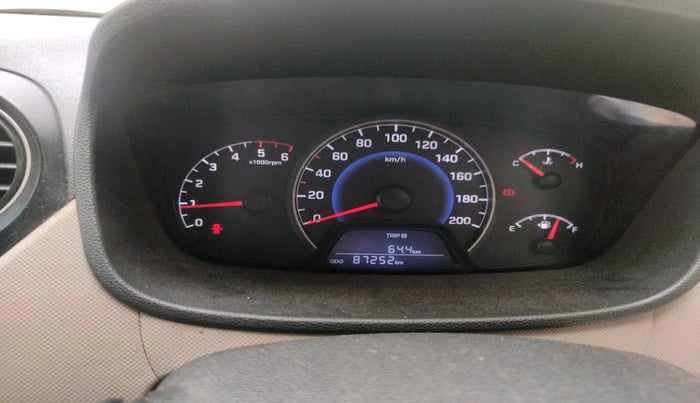 2015 Hyundai Grand i10 MAGNA 1.1 CRDI, Diesel, Manual, 87,252 km, interior