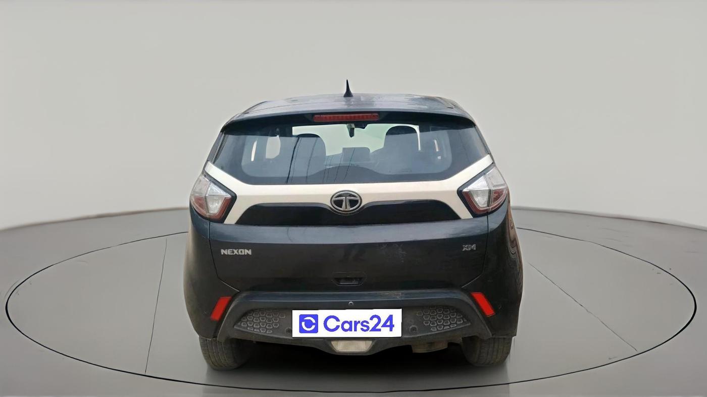 2018 Tata NEXON XM PETROL, Petrol, Manual, 80,544 km, exterior