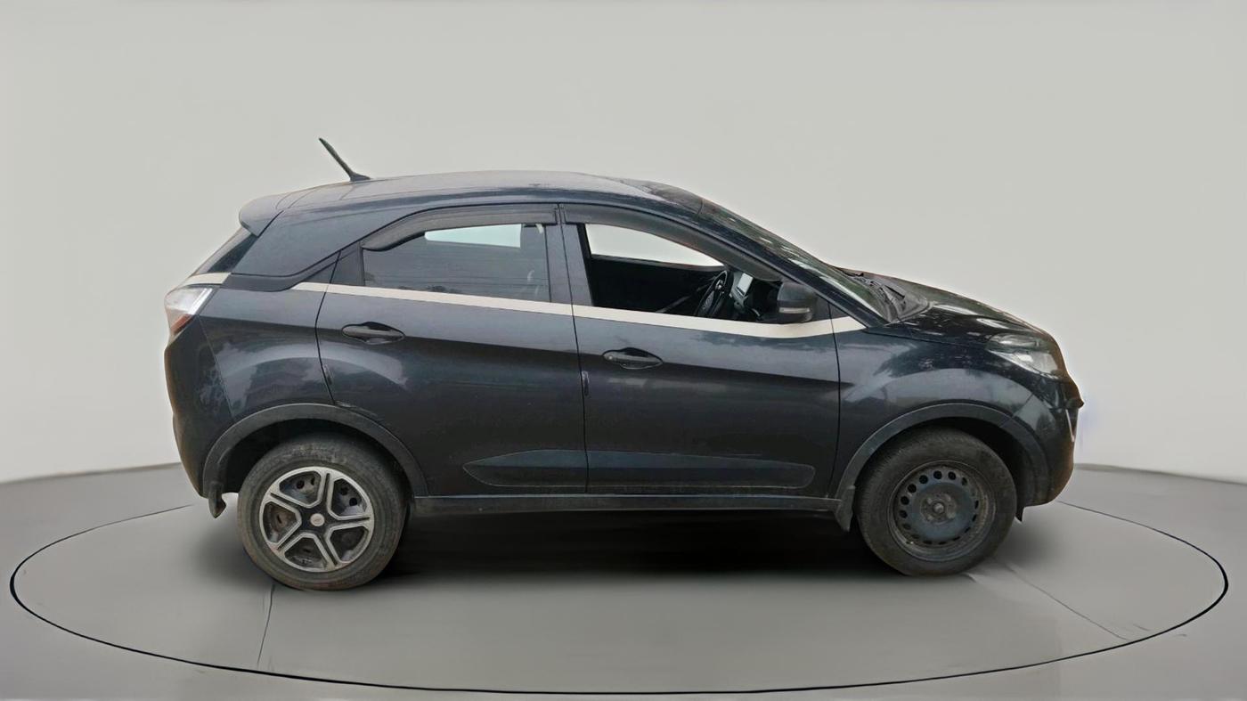 2018 Tata NEXON XM PETROL, Petrol, Manual, 80,544 km, exterior