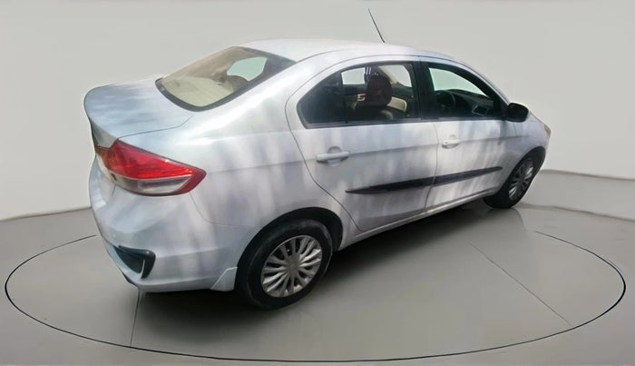 2017 Maruti Ciaz DELTA 1.4 MT PETROL, Petrol, Manual, 65,533 km, exterior