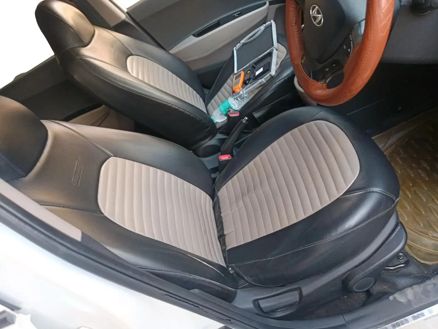 2014 Hyundai Grand i10 ASTA AT 1.2 KAPPA VTVT, Petrol, Automatic, 60,858 km, interior