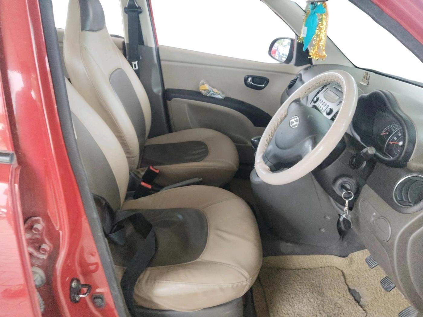2012 Hyundai i10 SPORTZ 1.2, Petrol, Manual, 1,04,147 km, interior