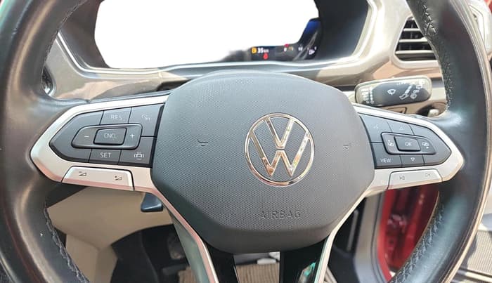 2023 Volkswagen TAIGUN TOPLINE 1.0 TSI MT, Petrol, Manual, 42,144 km, interior