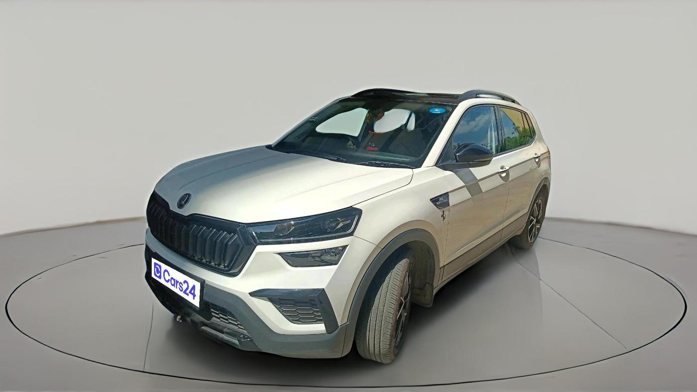 2022 Skoda KUSHAQ MONTE CARLO 1.0L TSI AT, Petrol, Automatic, 9,104 km, exterior