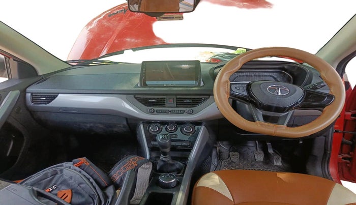 2022 Tata NEXON XM SUNROOF PETROL, Petrol, Manual, 18,037 km, interior