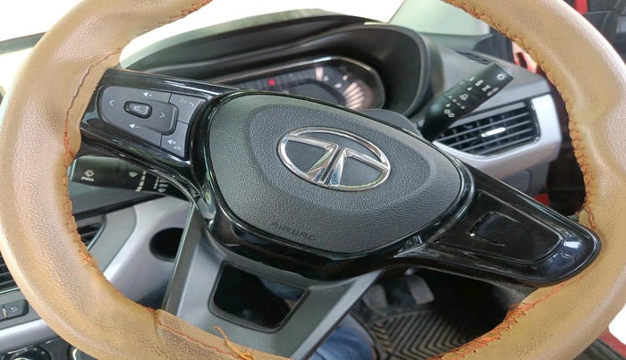 2022 Tata NEXON XM SUNROOF PETROL, Petrol, Manual, 18,037 km, interior