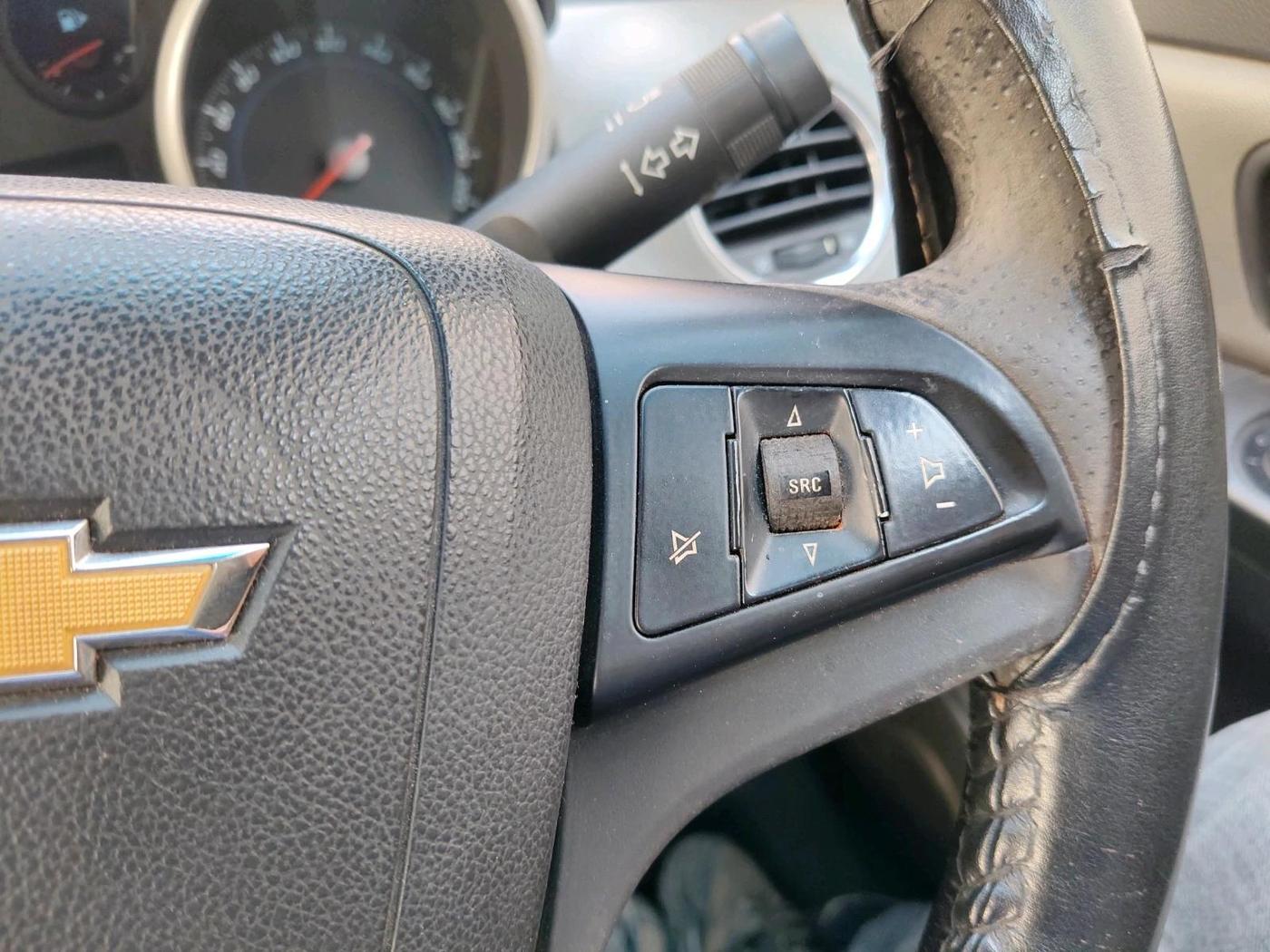 2011 Chevrolet Cruze LT, Diesel, Manual, 1,16,777 km, interior