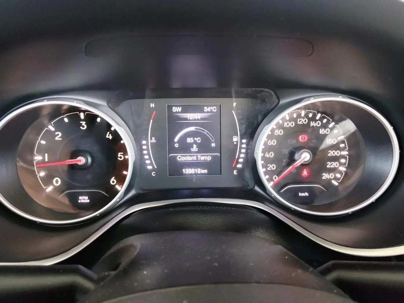 2018 Jeep Compass LIMITED 2.0 DIESEL, Diesel, Manual, 1,39,000 km, interior