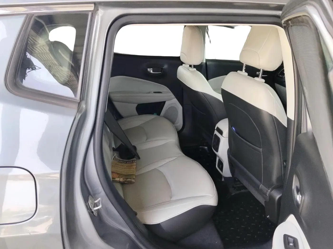 2018 Jeep Compass LIMITED 2.0 DIESEL, Diesel, Manual, 1,39,000 km, interior