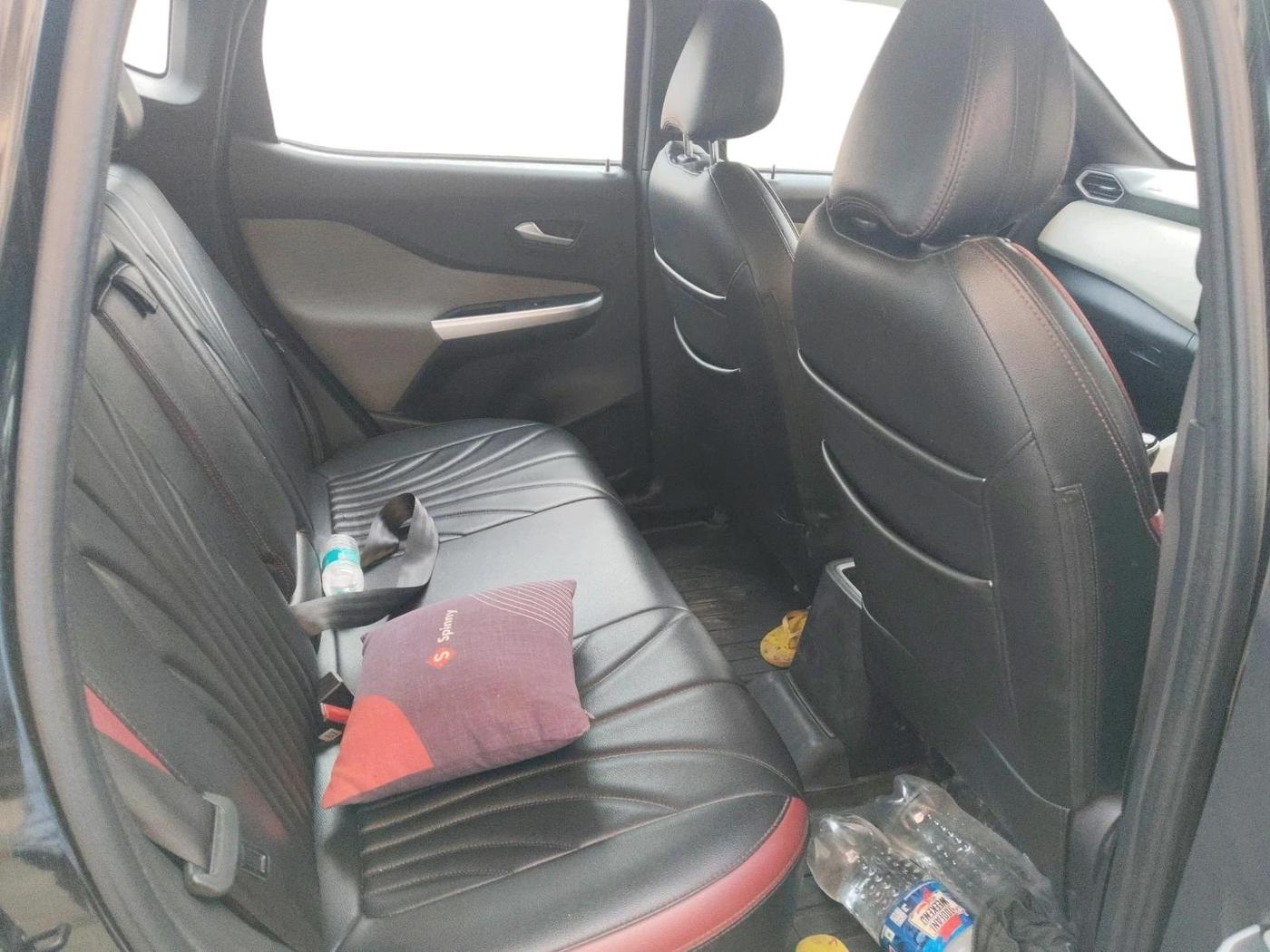 2021 Nissan MAGNITE XV MT, Petrol, Manual, 38,479 km, interior