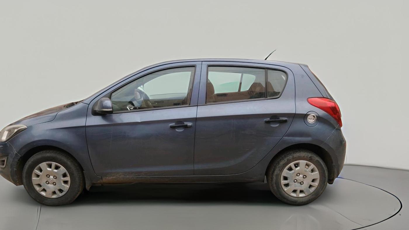 2013 Hyundai i20 MAGNA 1.2, Petrol, Manual, 1,00,006 km, exterior