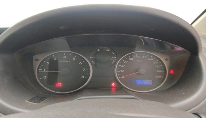 2013 Hyundai i20 MAGNA 1.2, Petrol, Manual, 1,00,006 km, interior