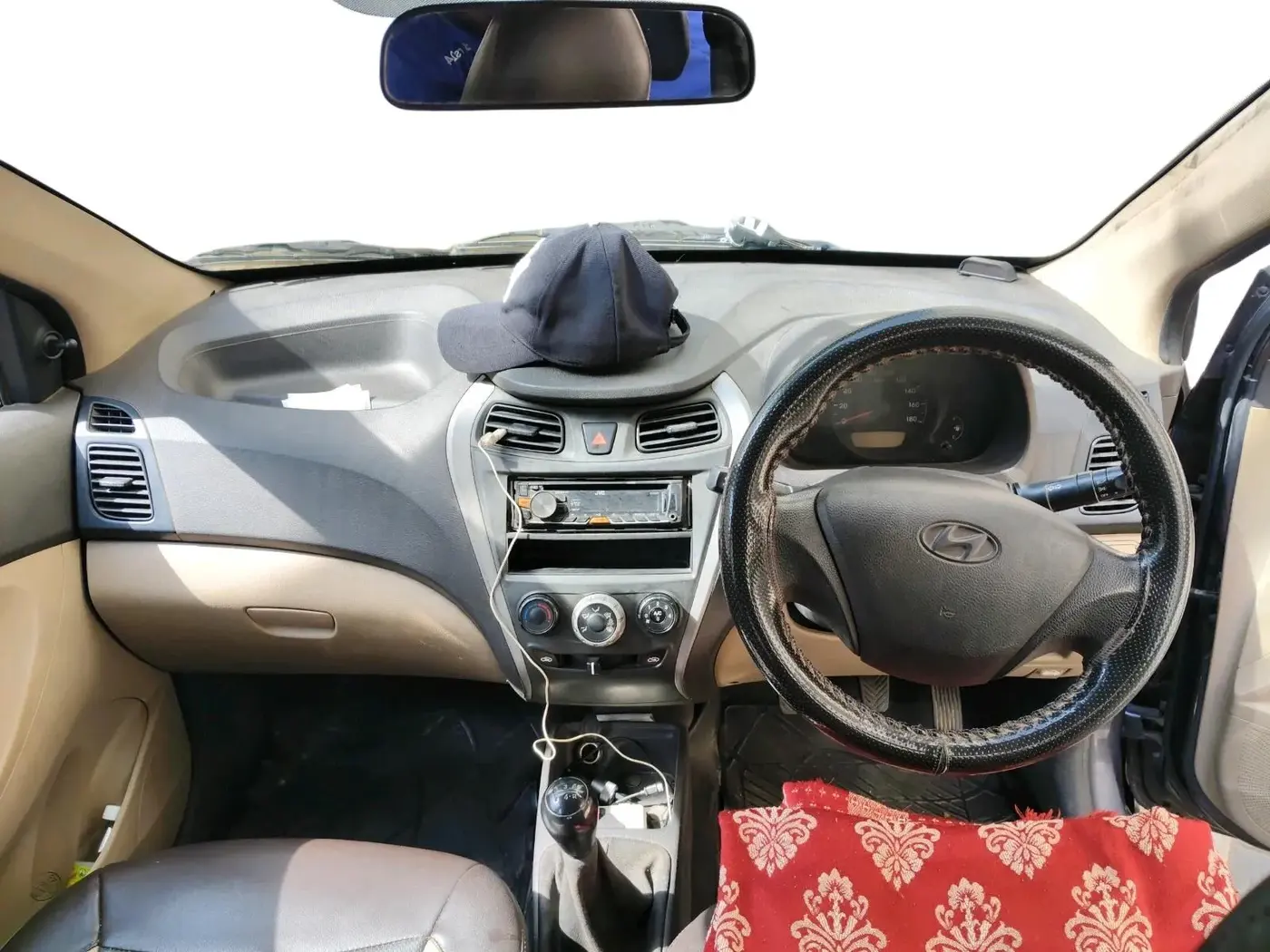 2015 Hyundai Eon ERA +, CNG, Manual, 89,432 km, interior