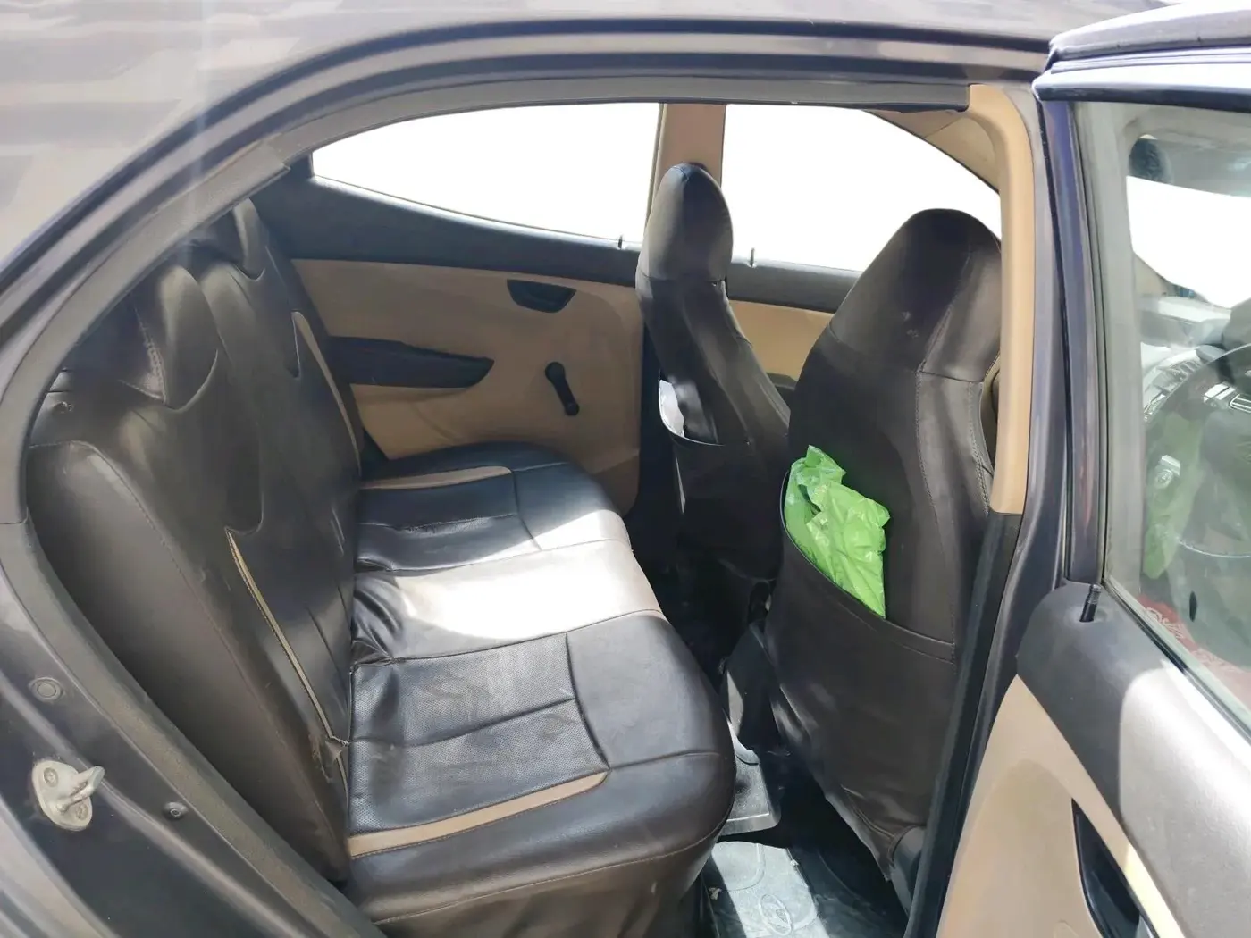 2015 Hyundai Eon ERA +, CNG, Manual, 89,432 km, interior