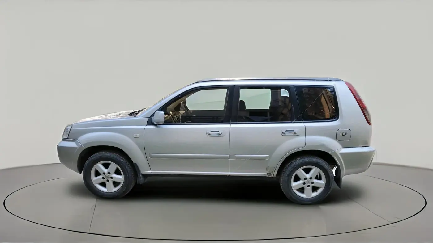 2009 Nissan X Trail T30, Diesel, Manual, 1,30,303 km, exterior