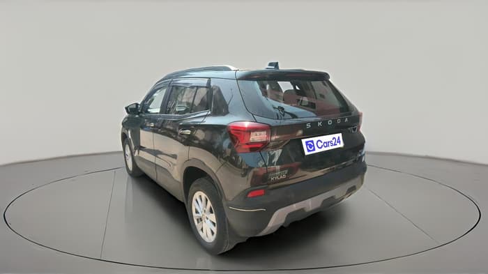 2025 Skoda KUSHAQ  Signature 1.0L TSI MT , Petrol, Manual, 7,597 km, exterior