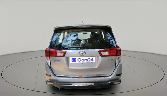 2017 Toyota Innova Crysta 2.4 VX 7 STR, Diesel, Manual, 1,68,313 km, exterior