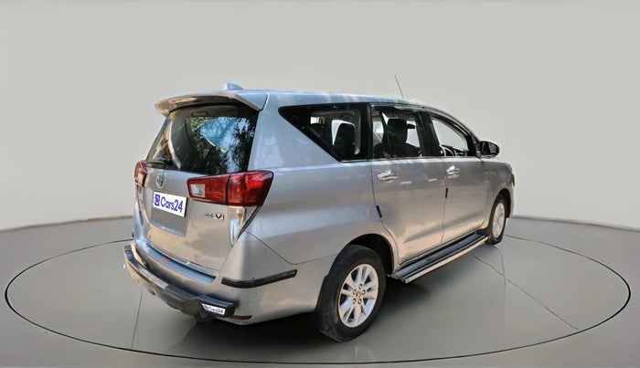 2017 Toyota Innova Crysta 2.4 VX 7 STR, Diesel, Manual, 1,68,313 km, exterior