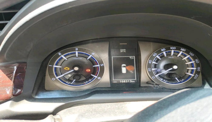 2017 Toyota Innova Crysta 2.4 VX 7 STR, Diesel, Manual, 1,68,313 km, interior