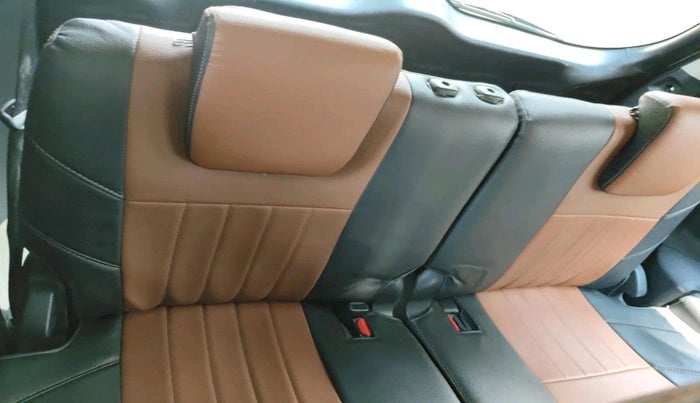 2017 Toyota Innova Crysta 2.4 VX 7 STR, Diesel, Manual, 1,68,313 km, interior