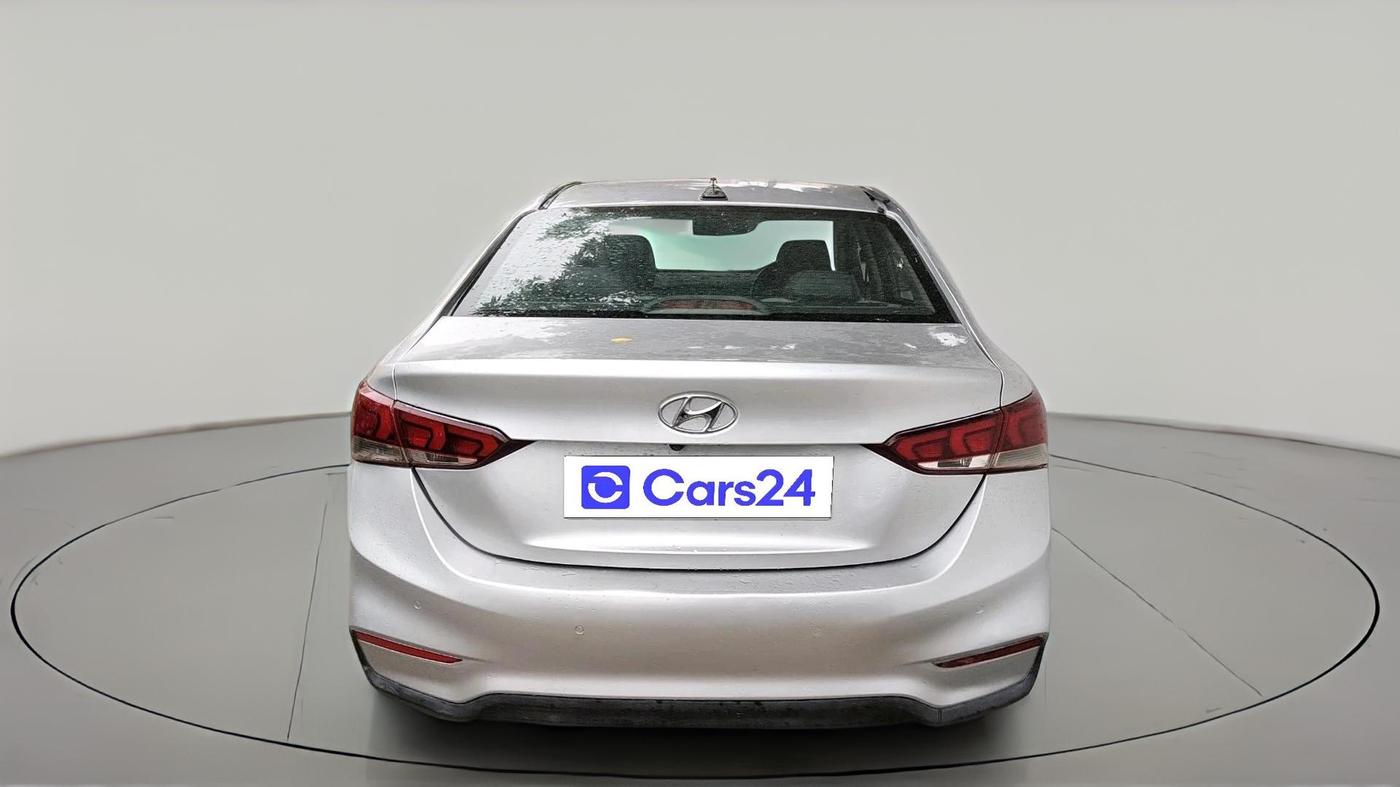 2017 Hyundai Verna 1.6 VTVT SX (O), Petrol, Manual, 97,397 km, exterior