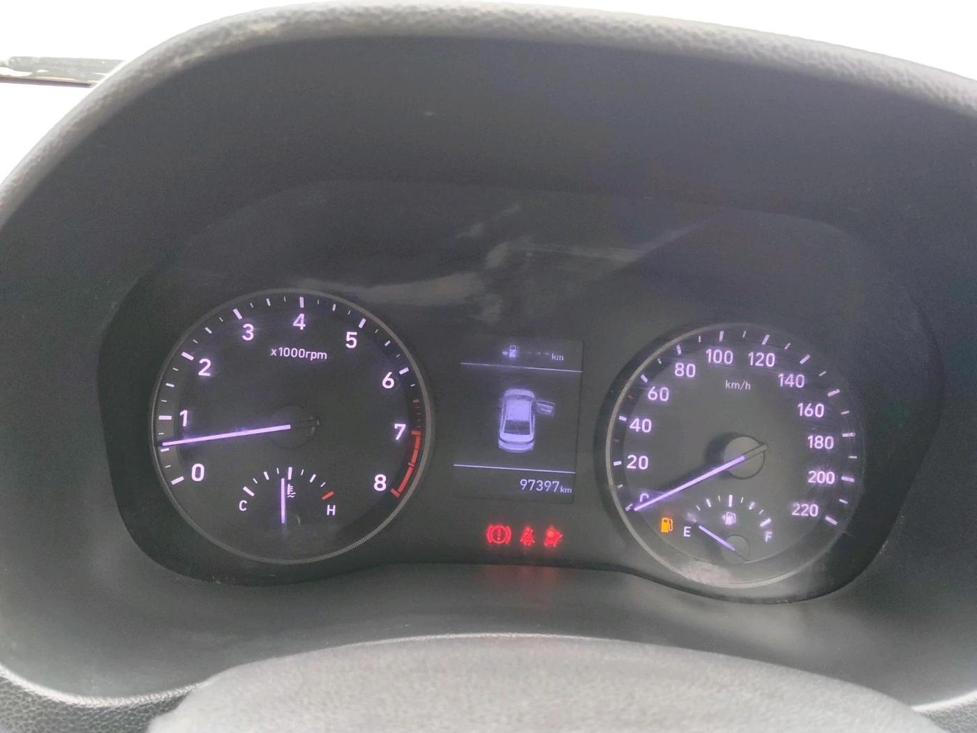 2017 Hyundai Verna 1.6 VTVT SX (O), Petrol, Manual, 97,397 km, interior