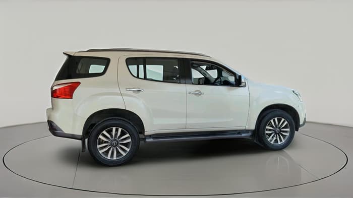 2021 ISUZU MU-X 4x2 AT, Diesel, Automatic, 67,485 km, exterior