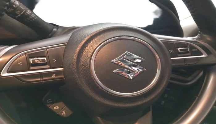 2022 Maruti BREZZA ZXI SMART HYBRID , Petrol, Manual, 22,590 km, interior