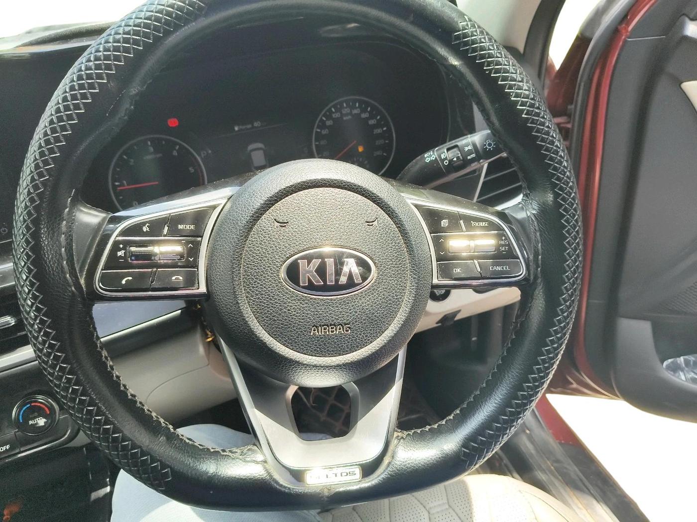 2019 KIA SELTOS HTX PLUS 1.5 DIESEL, Diesel, Manual, 1,47,780 km, interior