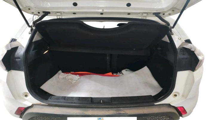 2018 Tata NEXON XZ PLUS DIESEL, Diesel, Manual, 1,66,534 km, exterior