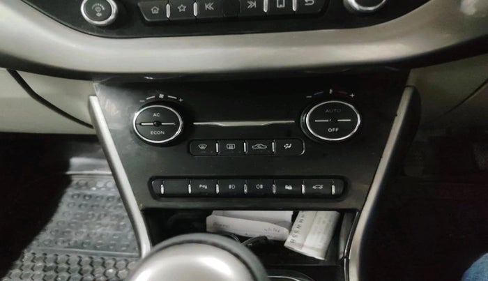 2018 Tata NEXON XZ PLUS DIESEL, Diesel, Manual, 1,66,534 km, interior