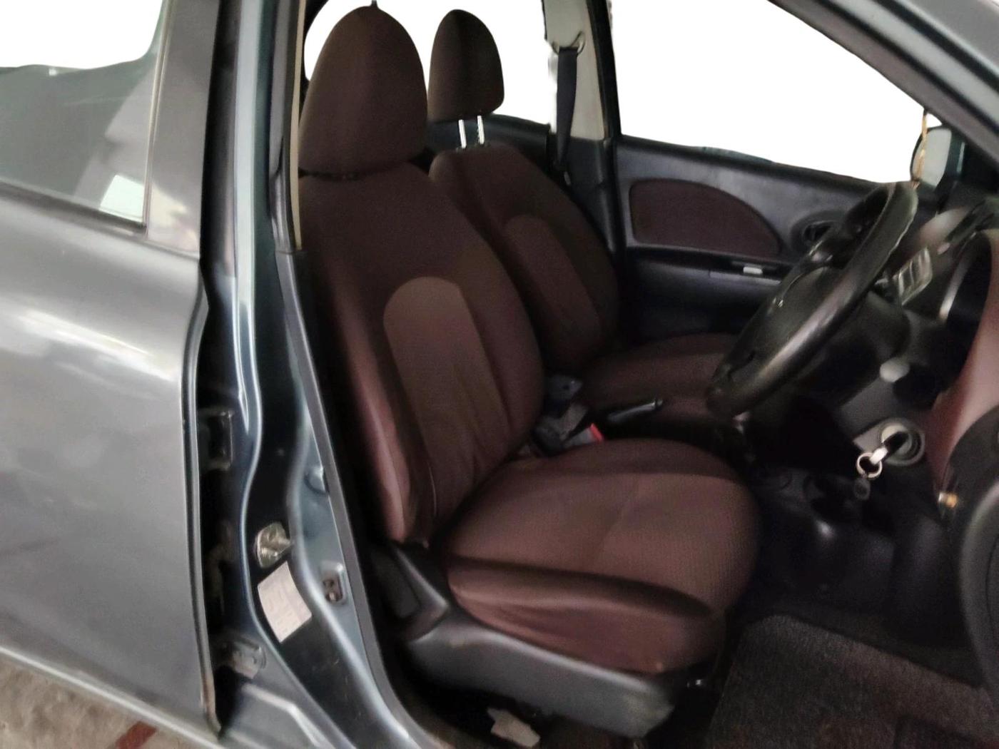 2012 Renault Pulse RXL DIESEL, Diesel, Manual, 1,21,836 km, interior